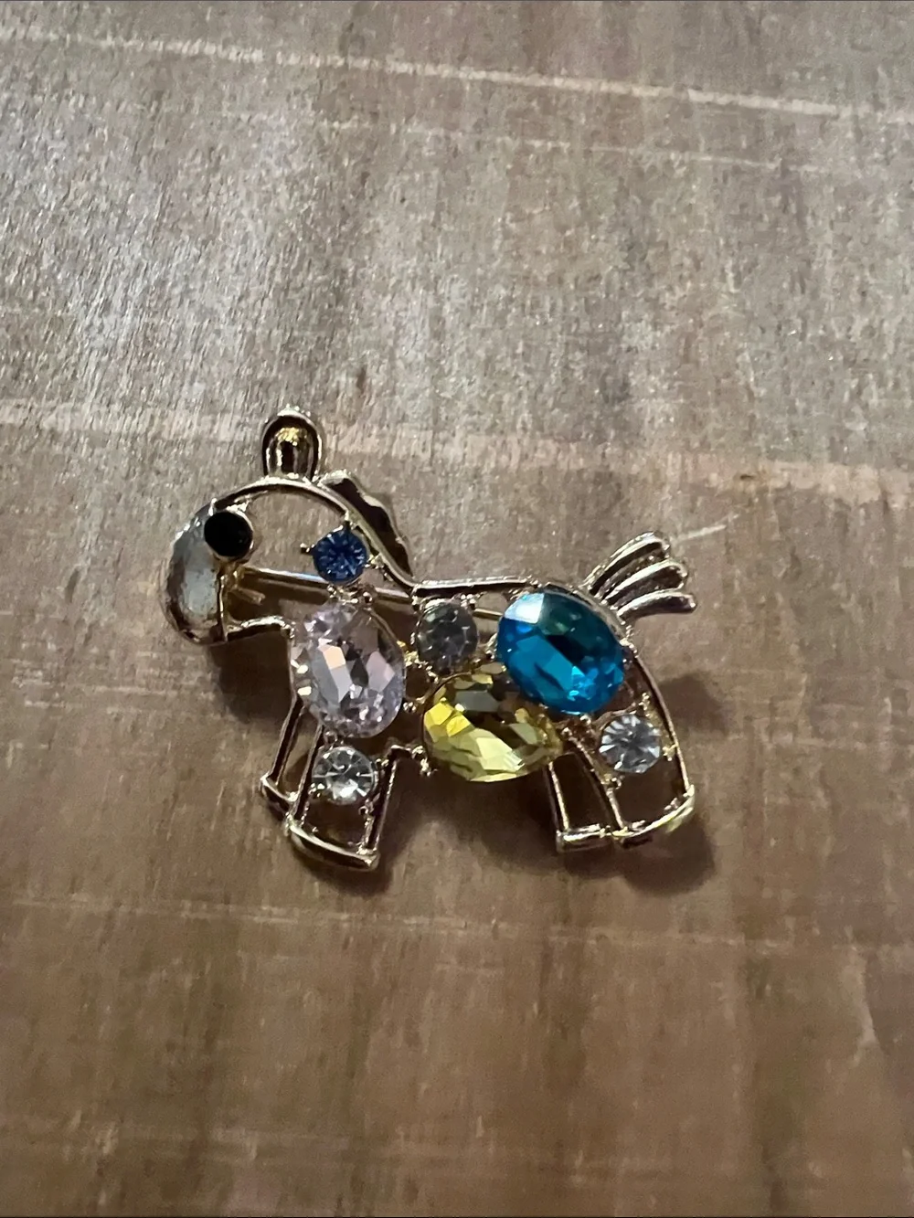 3/$18 Kids Crystal Horse Brooch - Gold with Blue, Yellow & Pink Gems Lot 509
